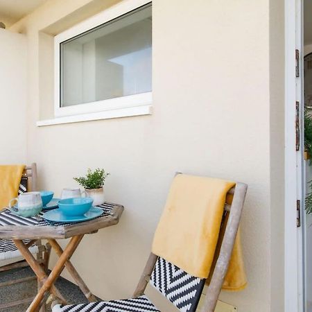 Ferienwohnung Two Bed Seafront Escape In East Wittering Exterior foto