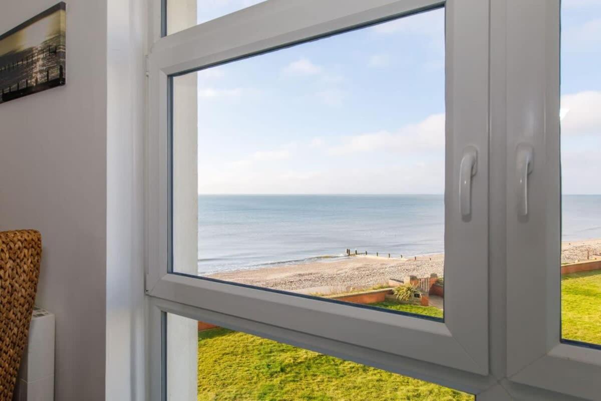 Ferienwohnung Two Bed Seafront Escape In East Wittering Exterior foto