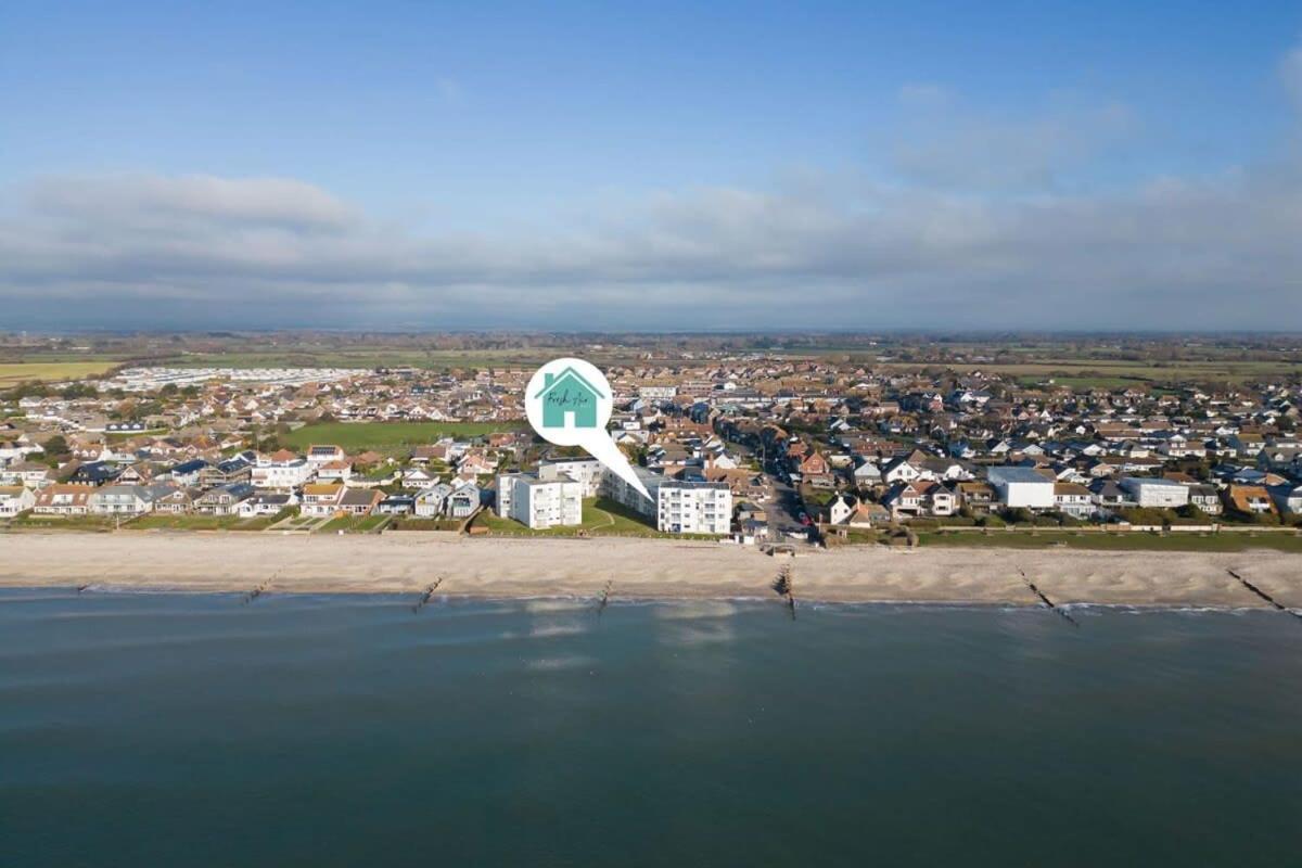 Ferienwohnung Two Bed Seafront Escape In East Wittering Exterior foto