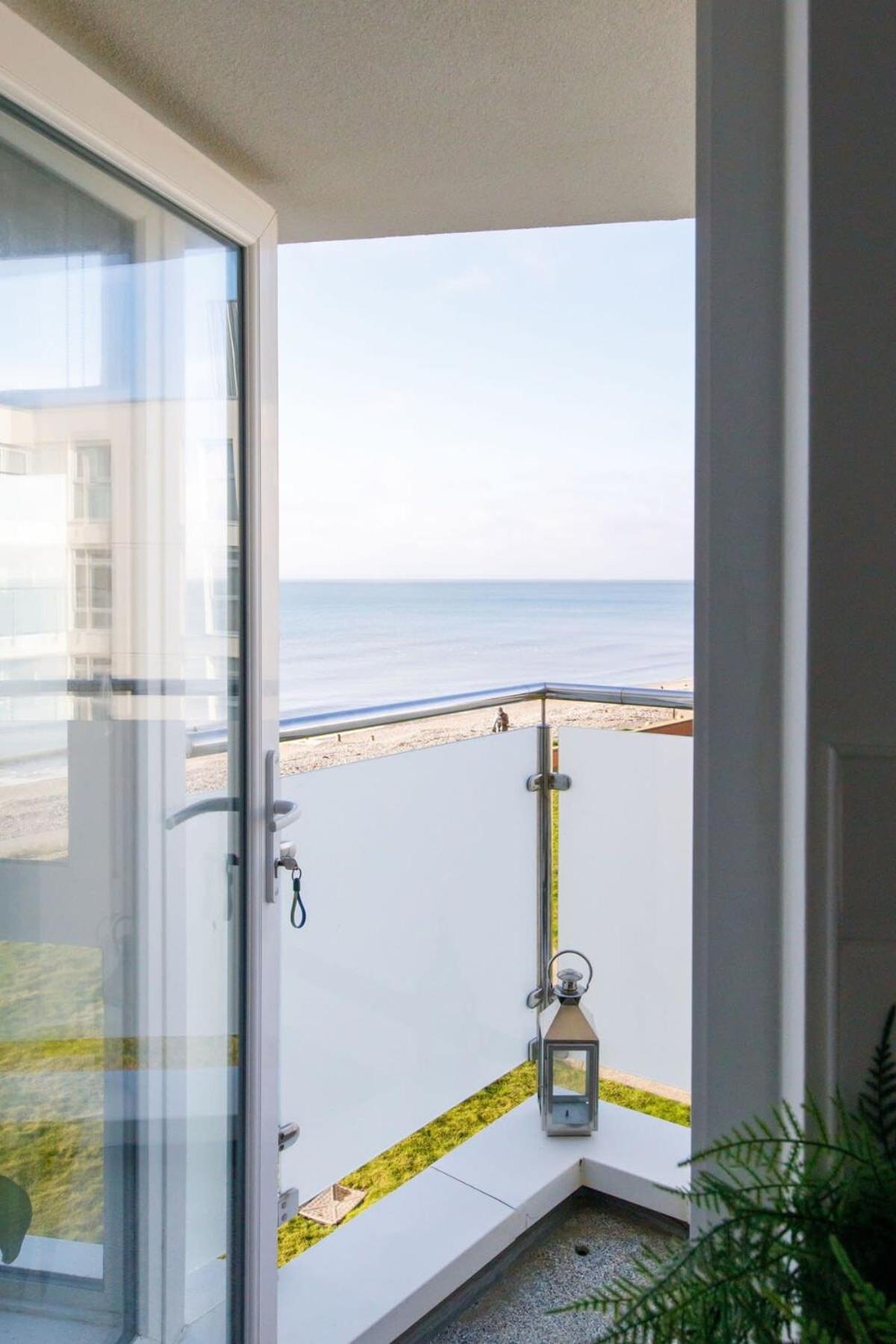 Ferienwohnung Two Bed Seafront Escape In East Wittering Exterior foto